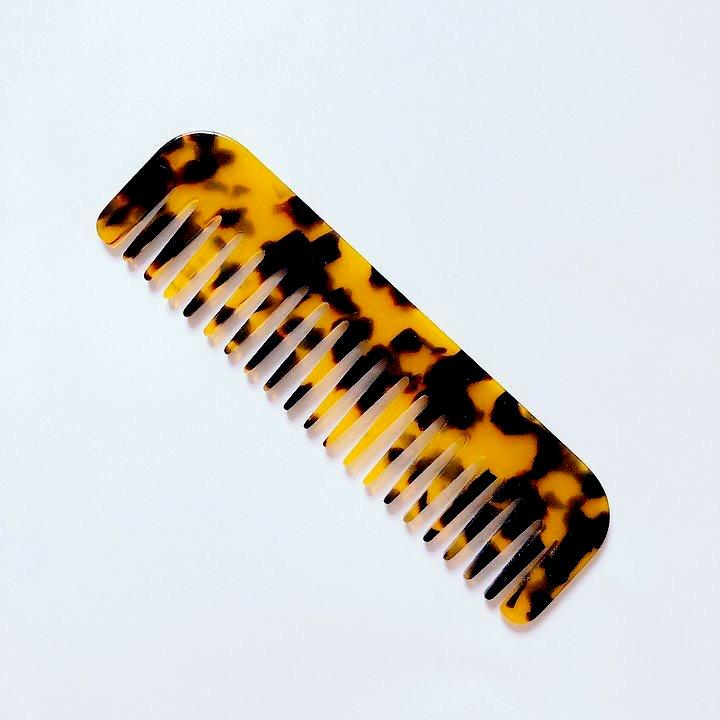 Isabel Resin Hair Combs